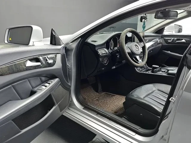Mercedes-Benz CLS 350 125 000км. РЕАЛНИ КИЛОМЕТРИ  - изображение 8