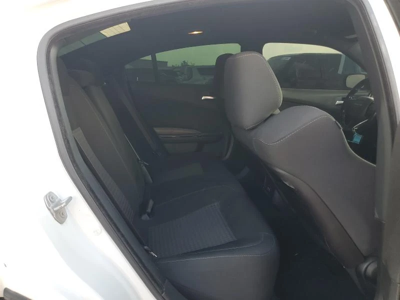 Dodge Charger 5.7L 8 Rear-wheel drive, снимка 12 - Автомобили и джипове - 53074233