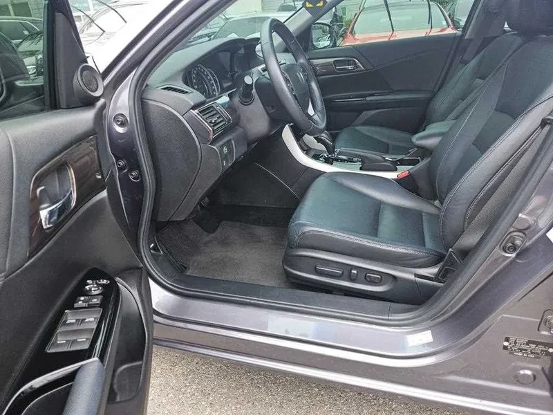 Honda Accord 2.4, снимка 5 - Автомобили и джипове - 55699631
