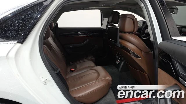 Audi A8 | TOP SERVICE, снимка 12 - Автомобили и джипове - 56063045