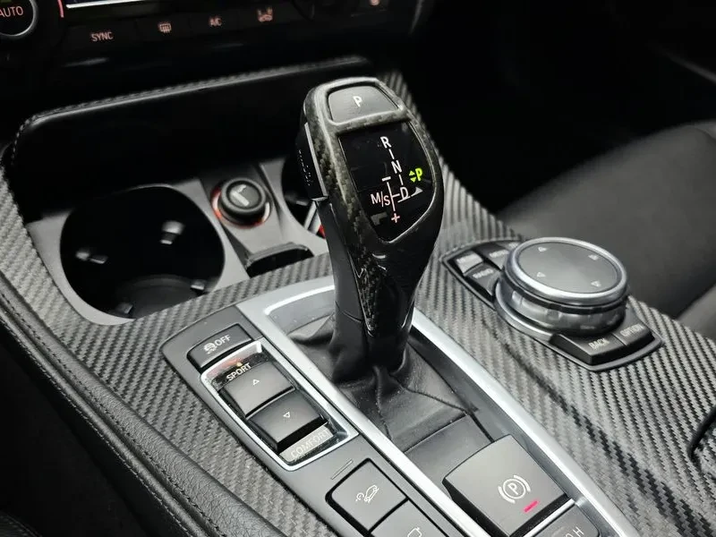 BMW 520 D xDrive M Aerodynamics, снимка 9 - Автомобили и джипове - 56162432