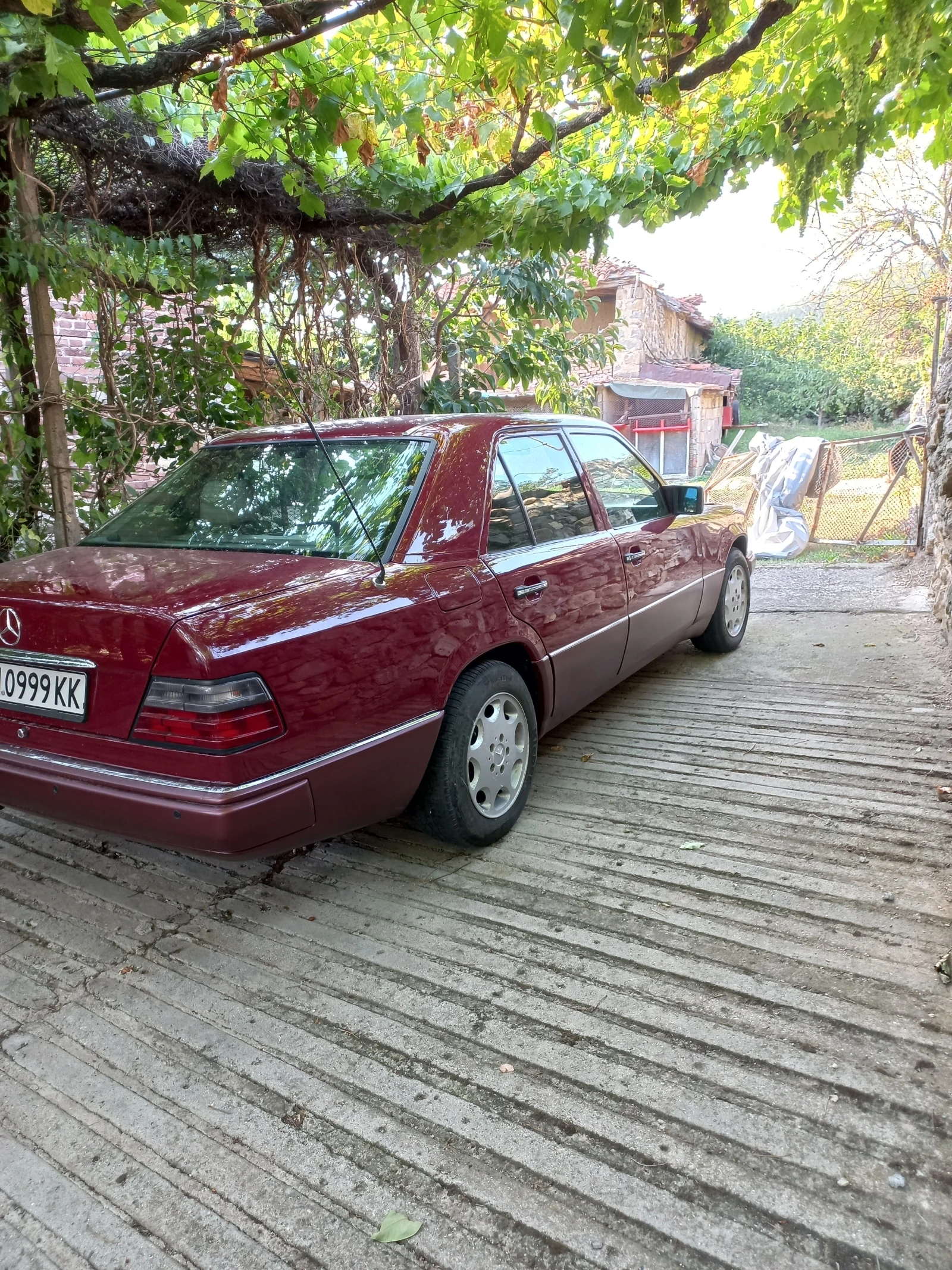 Mercedes-Benz 124 | Mobile.bg — изображение 12