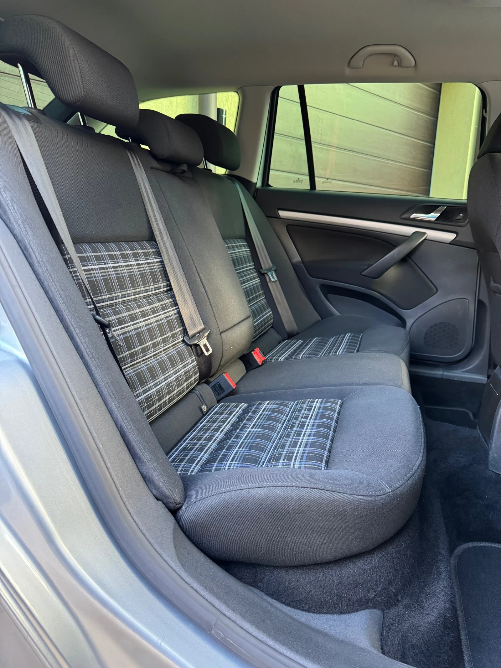 Skoda Octavia 2.0TDI DSG STYLE - изображение 10