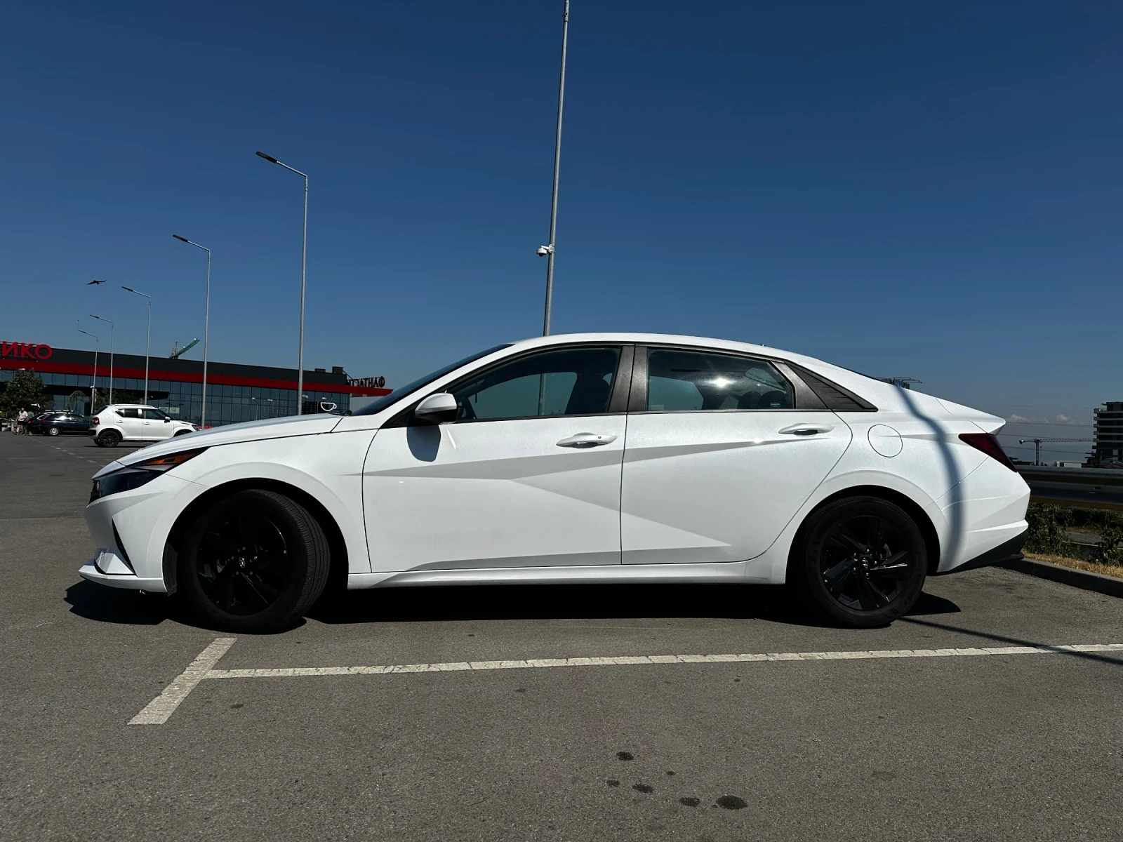 Hyundai Elantra 2.0 DOHC - изображение 2