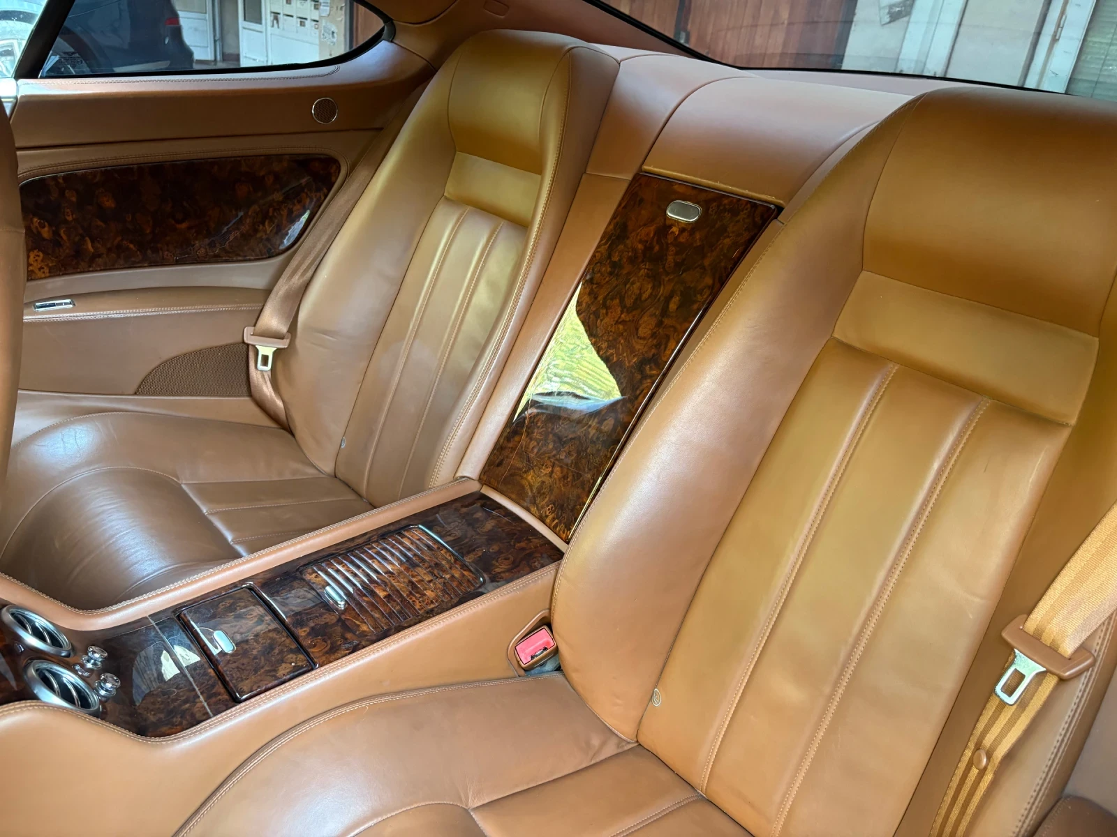 Bentley Continental gt  - изображение 10