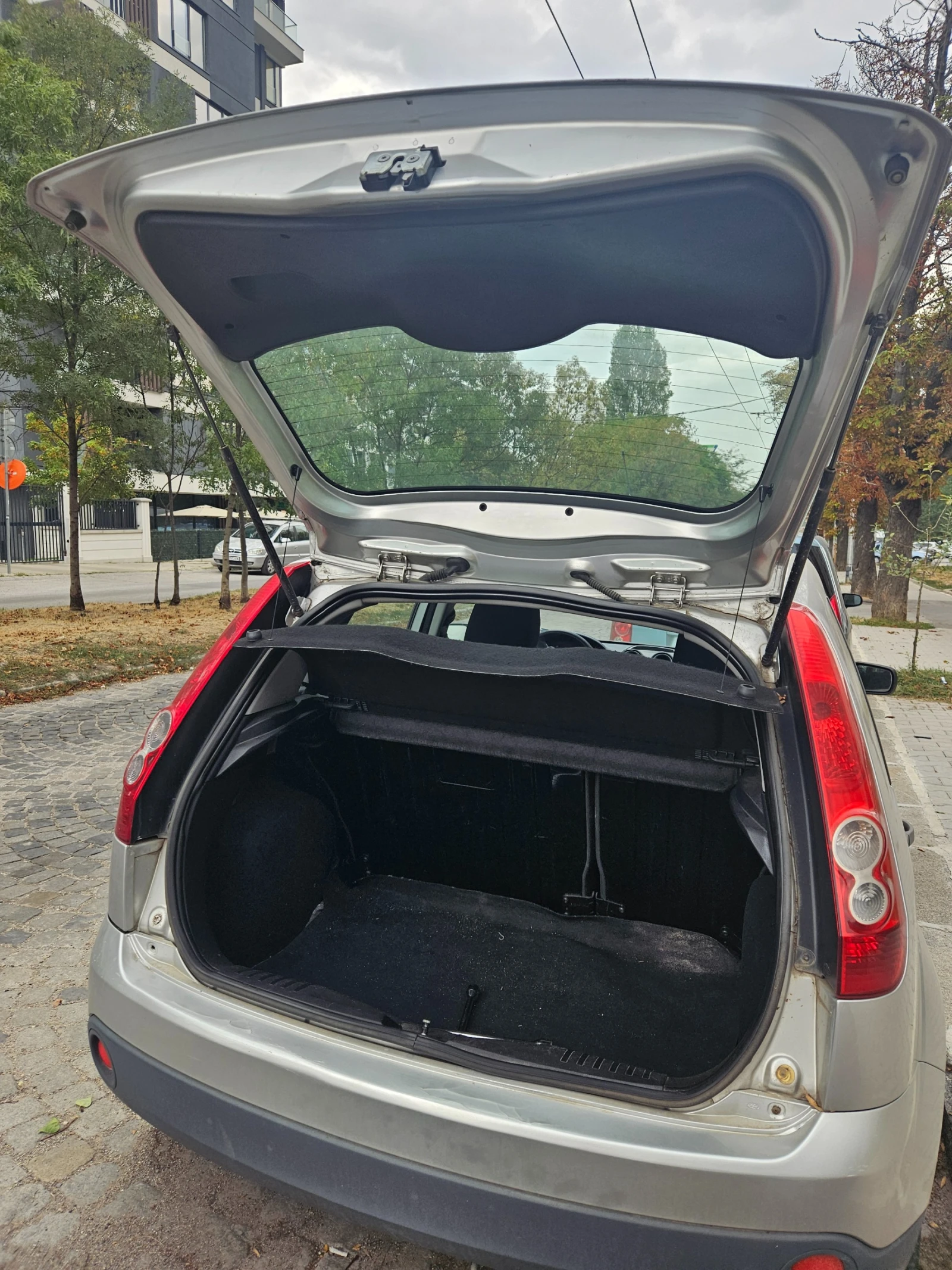 Ford Fiesta  - изображение 7