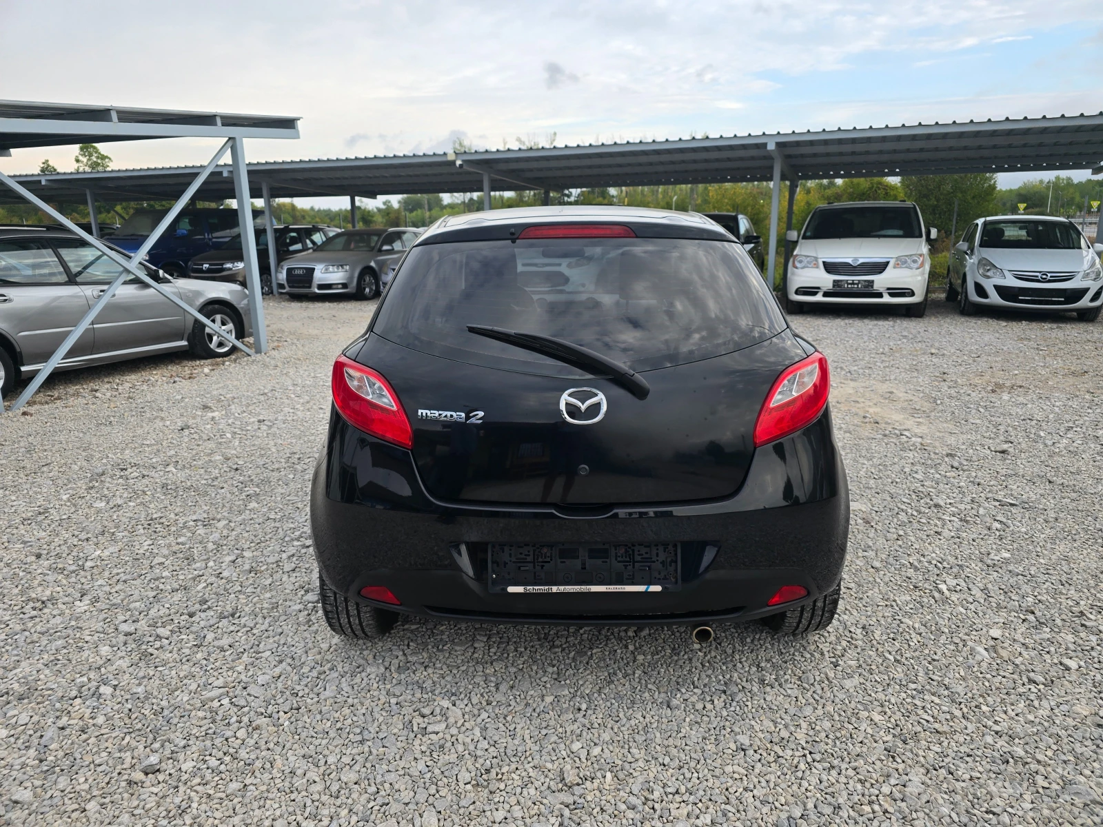 Mazda 2 1.3 БЕНЗИН ! ! РЕАЛНИ КИЛОМЕТРИ - изображение 4