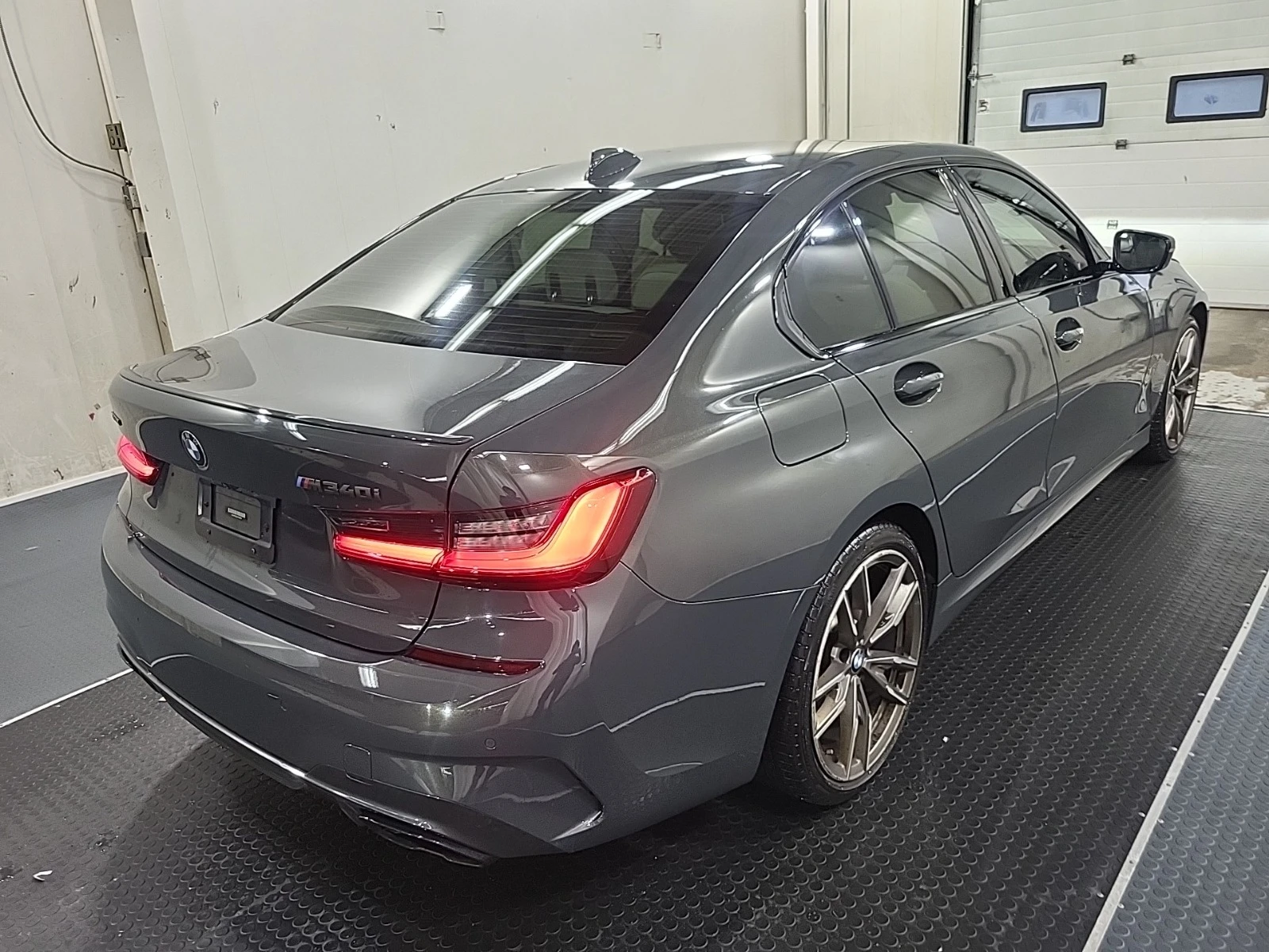 BMW 340 I XDRIVE * * CARFAX * * АВТО КРЕДИТ * *  - изображение 4