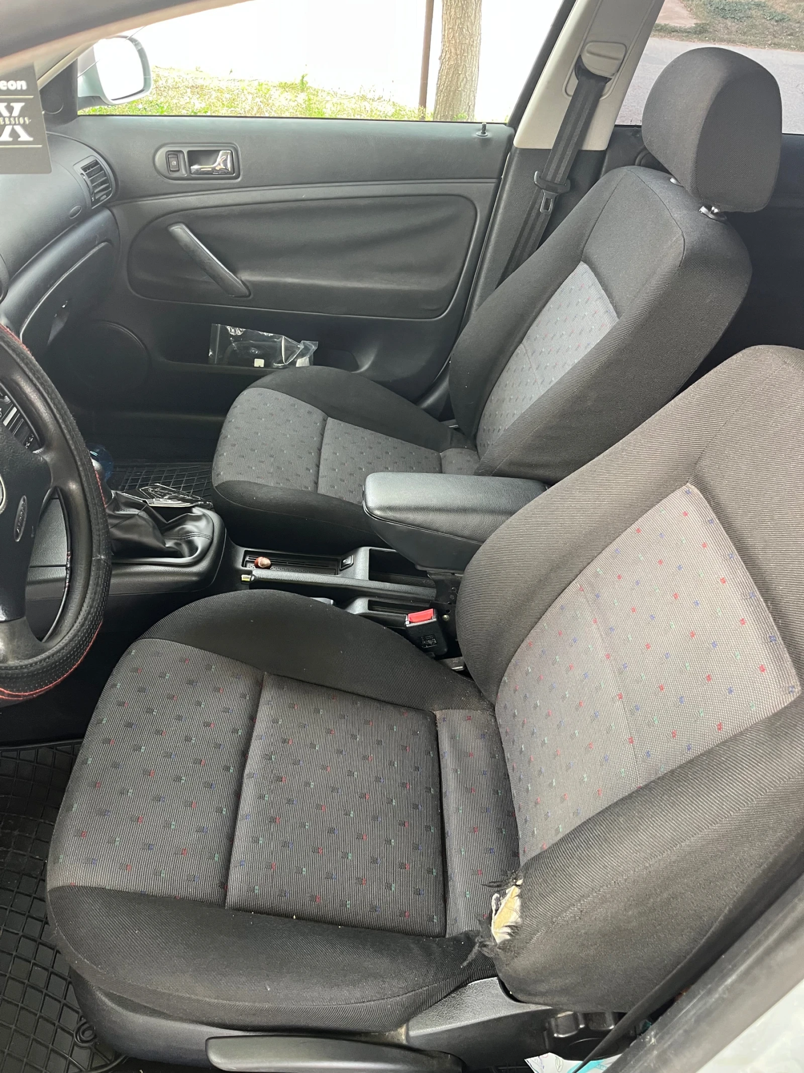 VW Passat Дизел - изображение 8