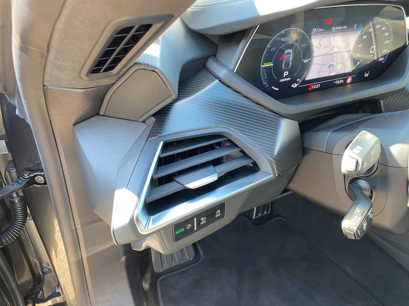 Audi E-Tron GT RS/598HP/QUATTRO/ACC/360/NAVI//HUD/759v | Mobile.bg   6