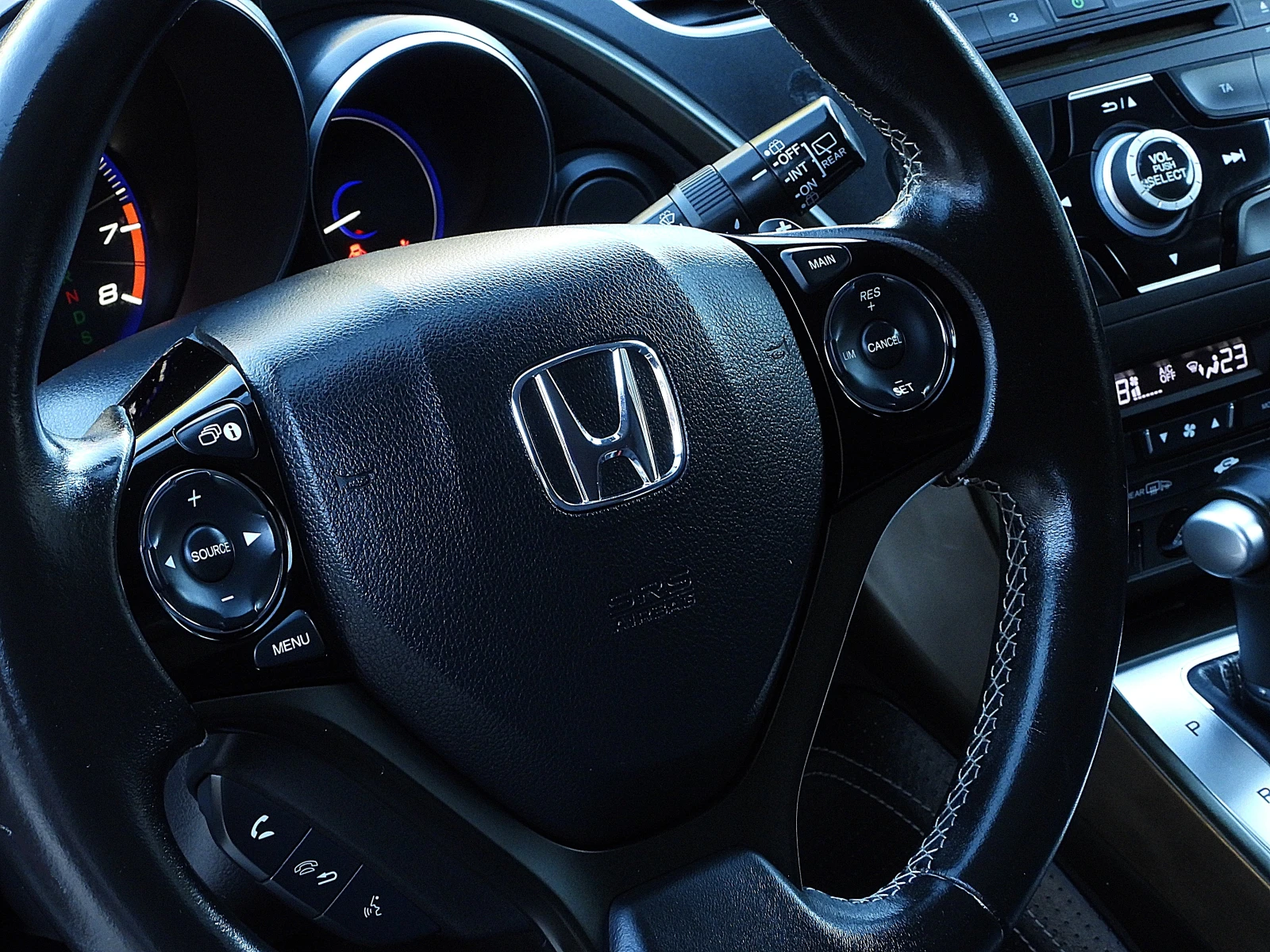 Honda Civic 1.8ШВЕЙЦАРИЯ - изображение 9