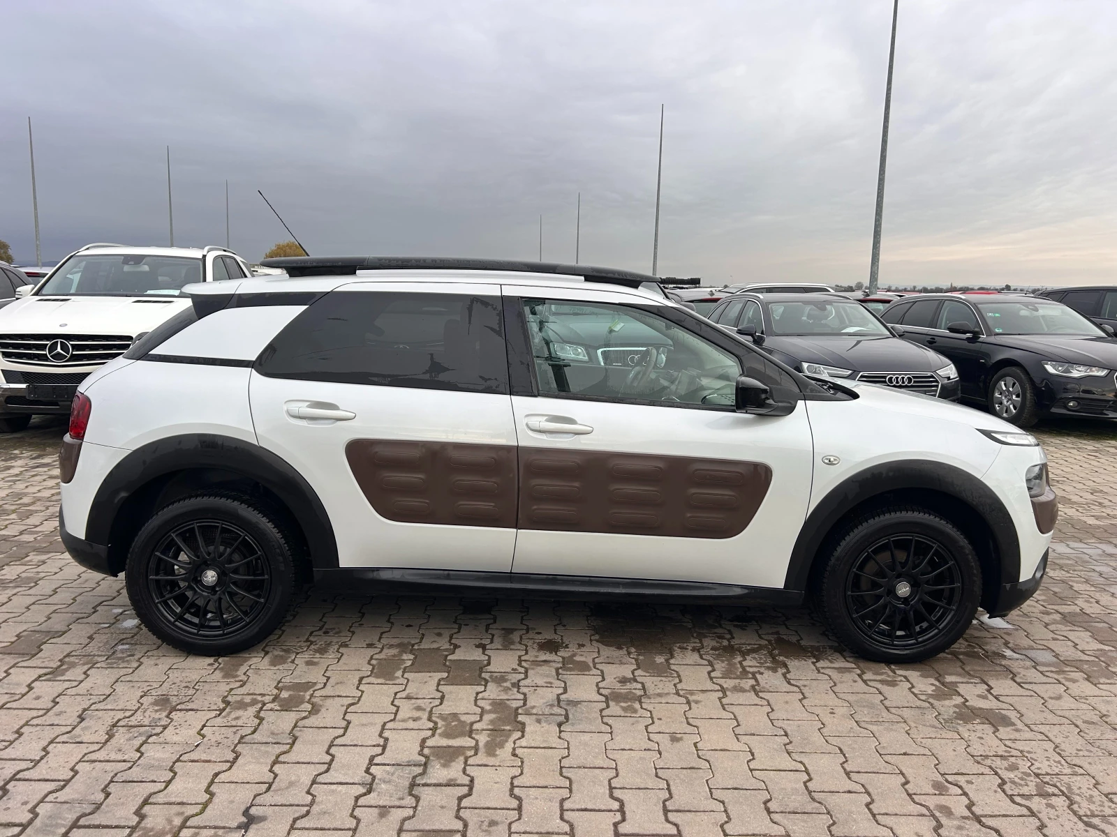 Citroen C4 Cactus 1.6HDI AVTOMAT/NAVI/KAMERA EURO 5 | Mobile.bg   5