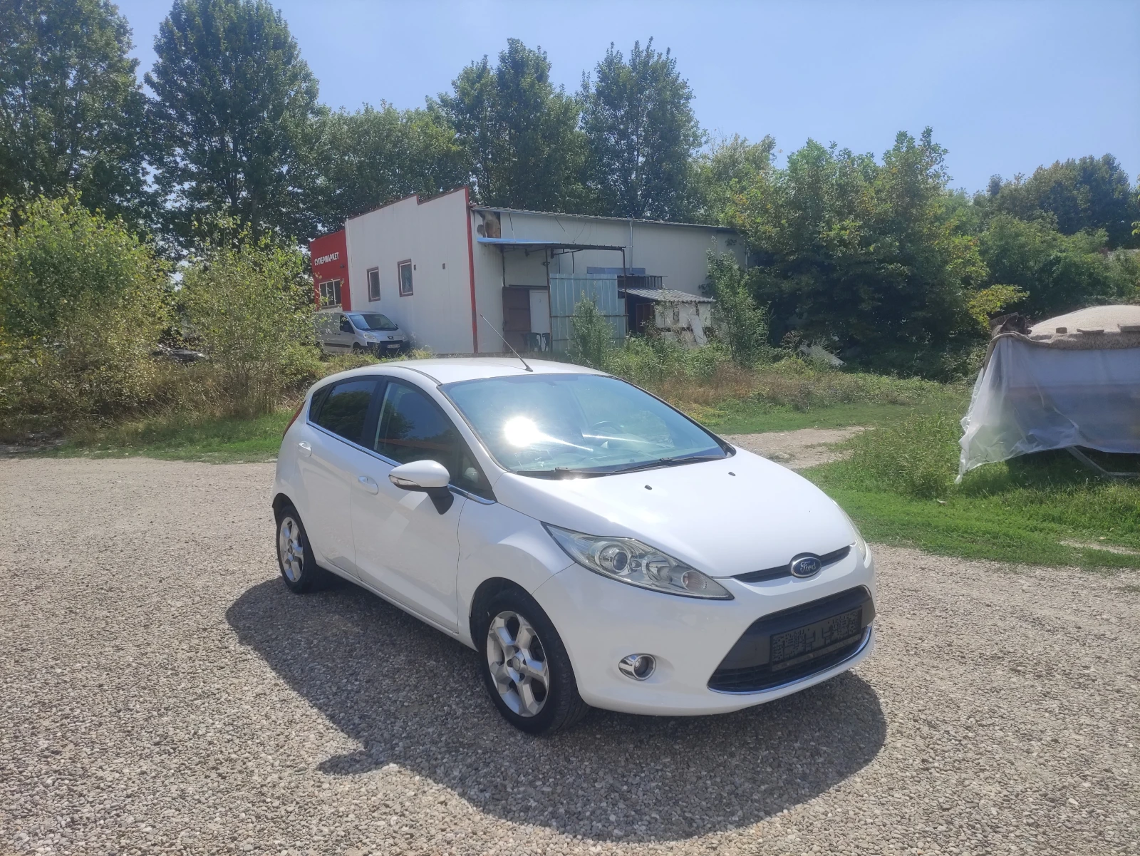 Ford Fiesta 1.4 Отличен-газ  инжекция - изображение 2