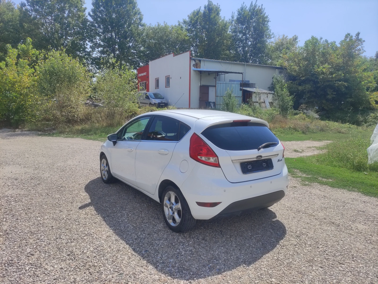 Ford Fiesta 1.4 Отличен-газ  инжекция - изображение 6