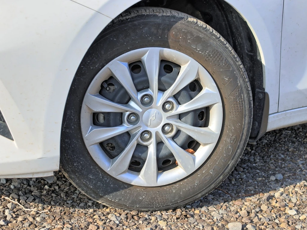 Kia Forte * LX  * CARFAX *    | Mobile.bg   2