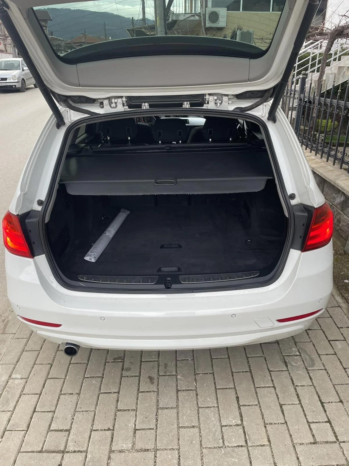 BMW 320  - изображение 4