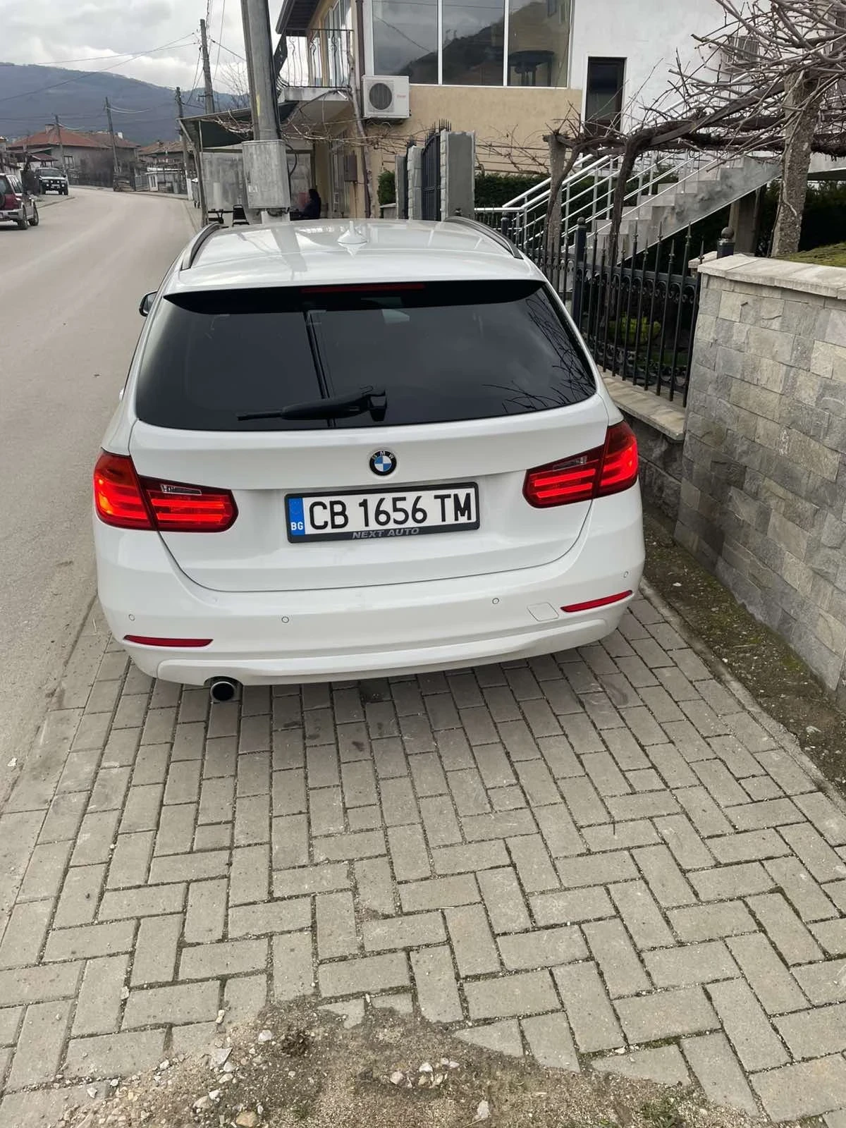 BMW 320  - изображение 3