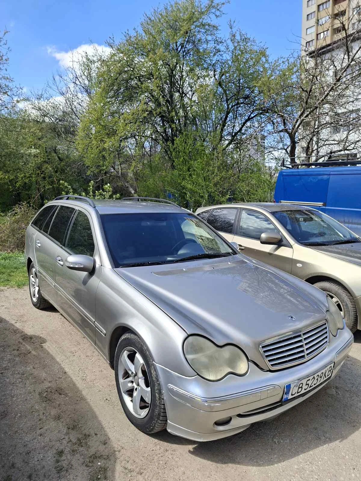 Mercedes-Benz C 220, снимка 6 - Автомобили и джипове - 54183317
