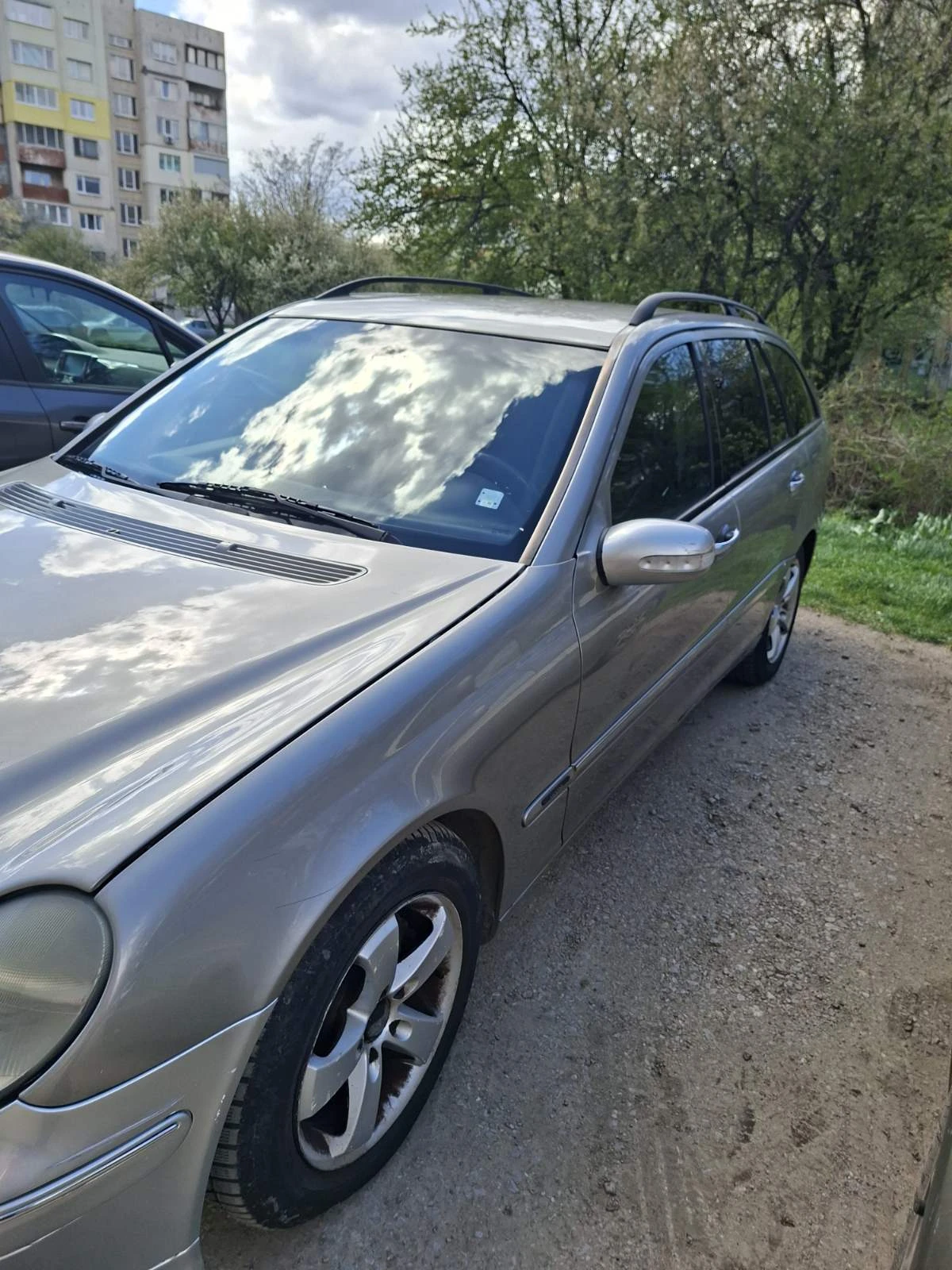 Mercedes-Benz C 220, снимка 2 - Автомобили и джипове - 54183317