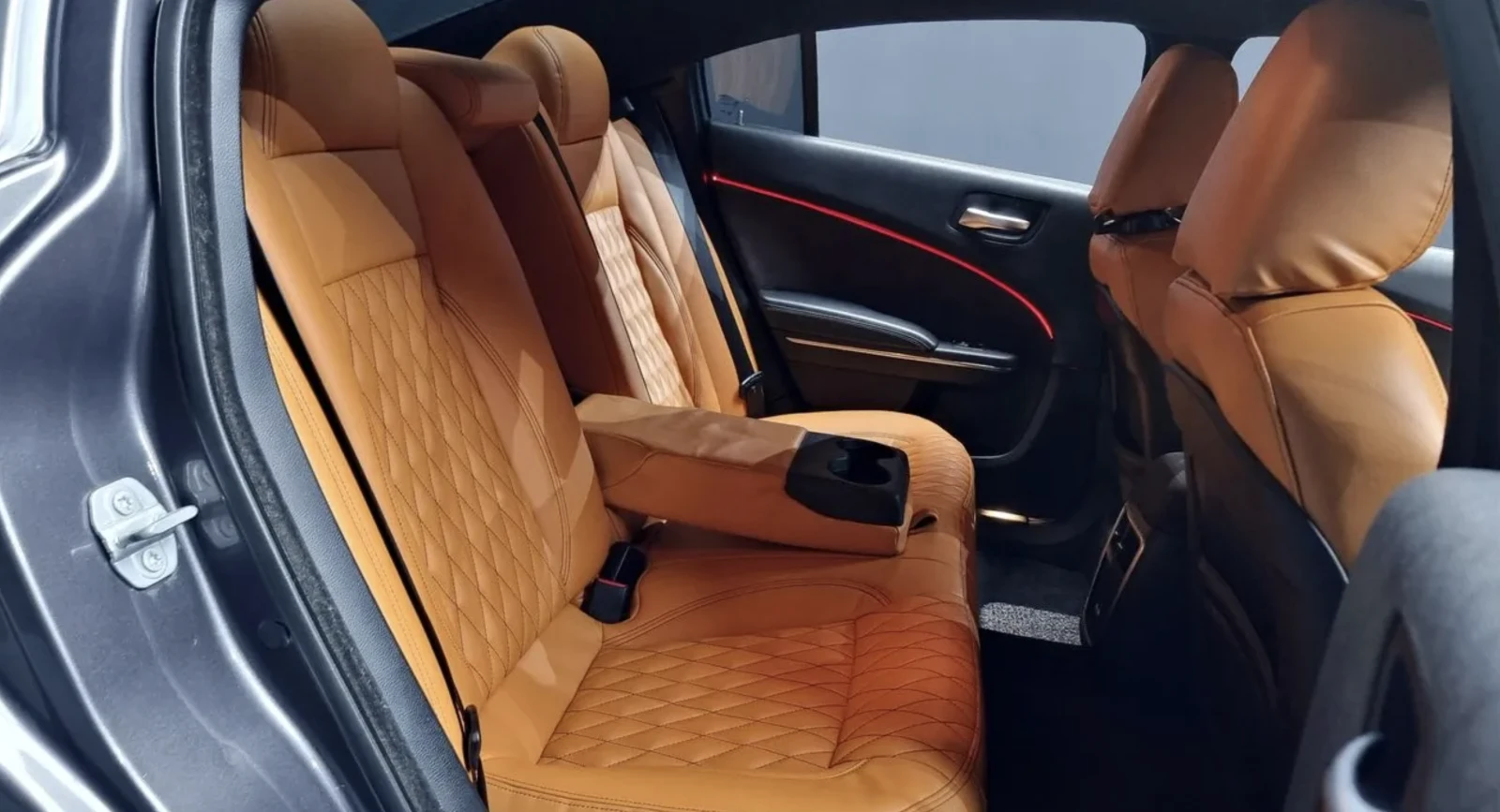 Dodge Charger SXT/WIDEBODY/TUNING/CUSTOM INTERIOR, снимка 12 - Автомобили и джипове - 54414340
