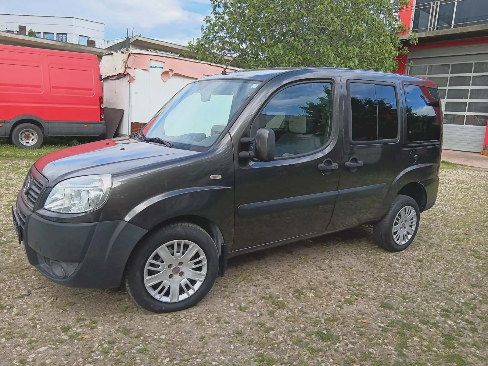 Fiat Doblo 1.6, снимка 3 - Автомобили и джипове - 54572440
