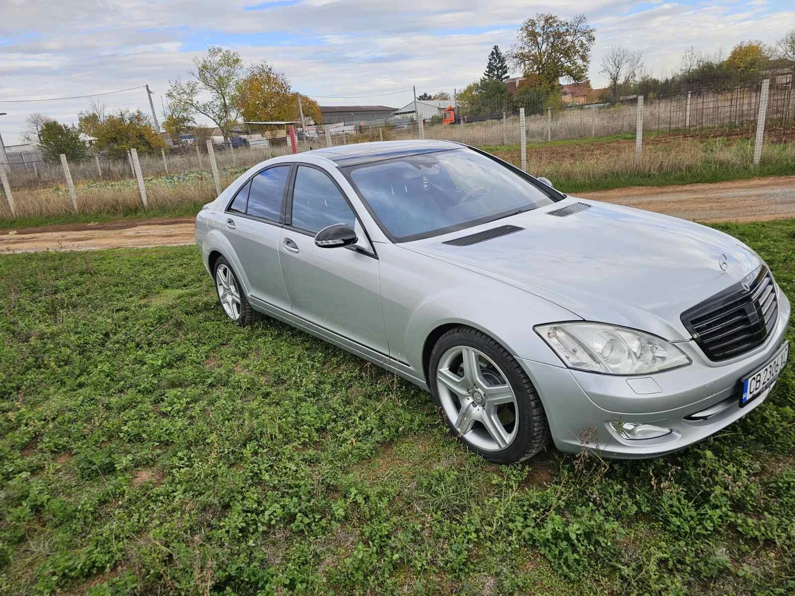 Mercedes-Benz S 500