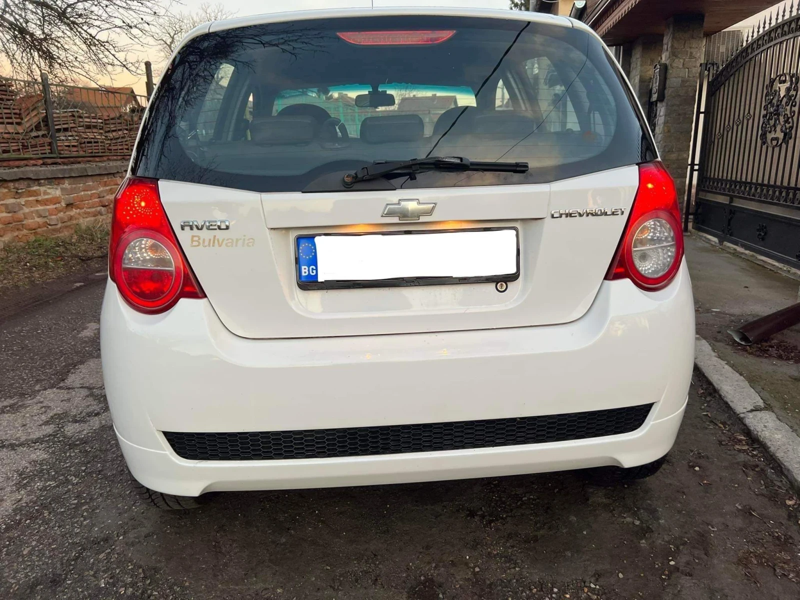 Chevrolet Aveo Отлично, снимка 6 - Автомобили и джипове - 54685028
