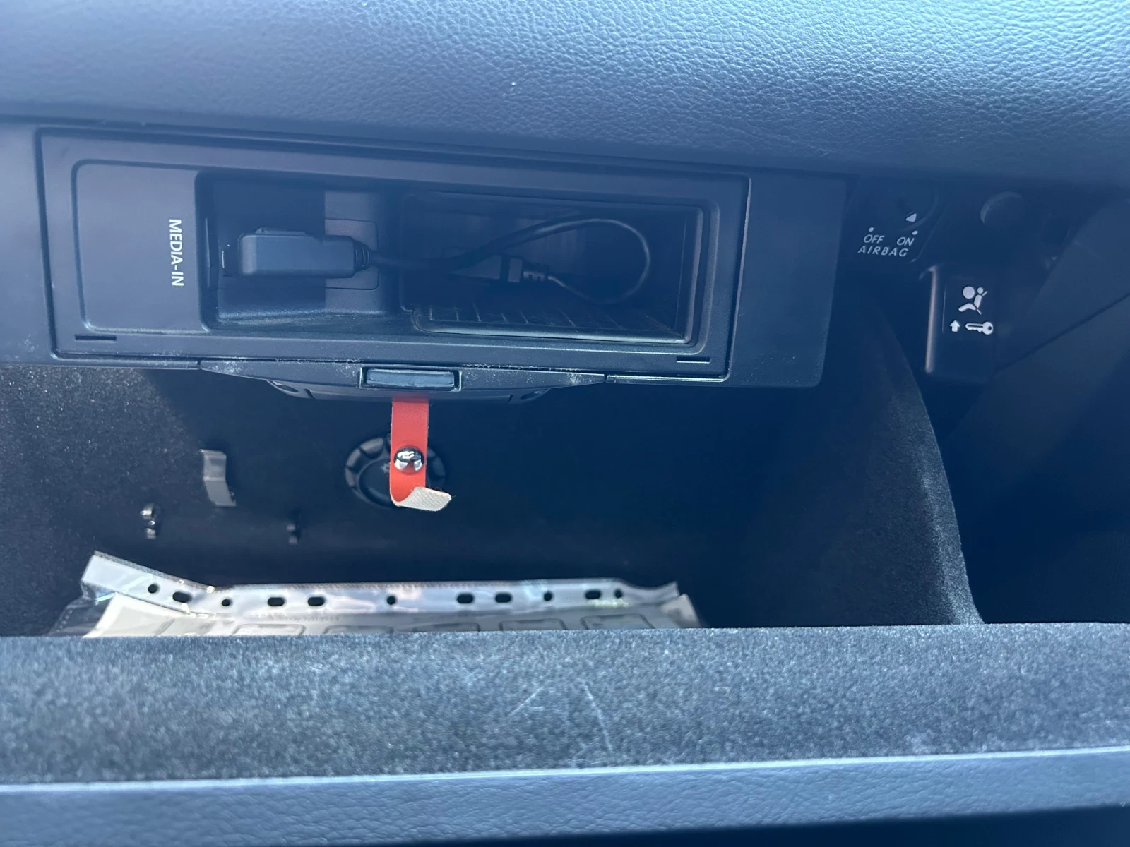 VW Passat Cc, снимка 14 - Автомобили и джипове - 55002740