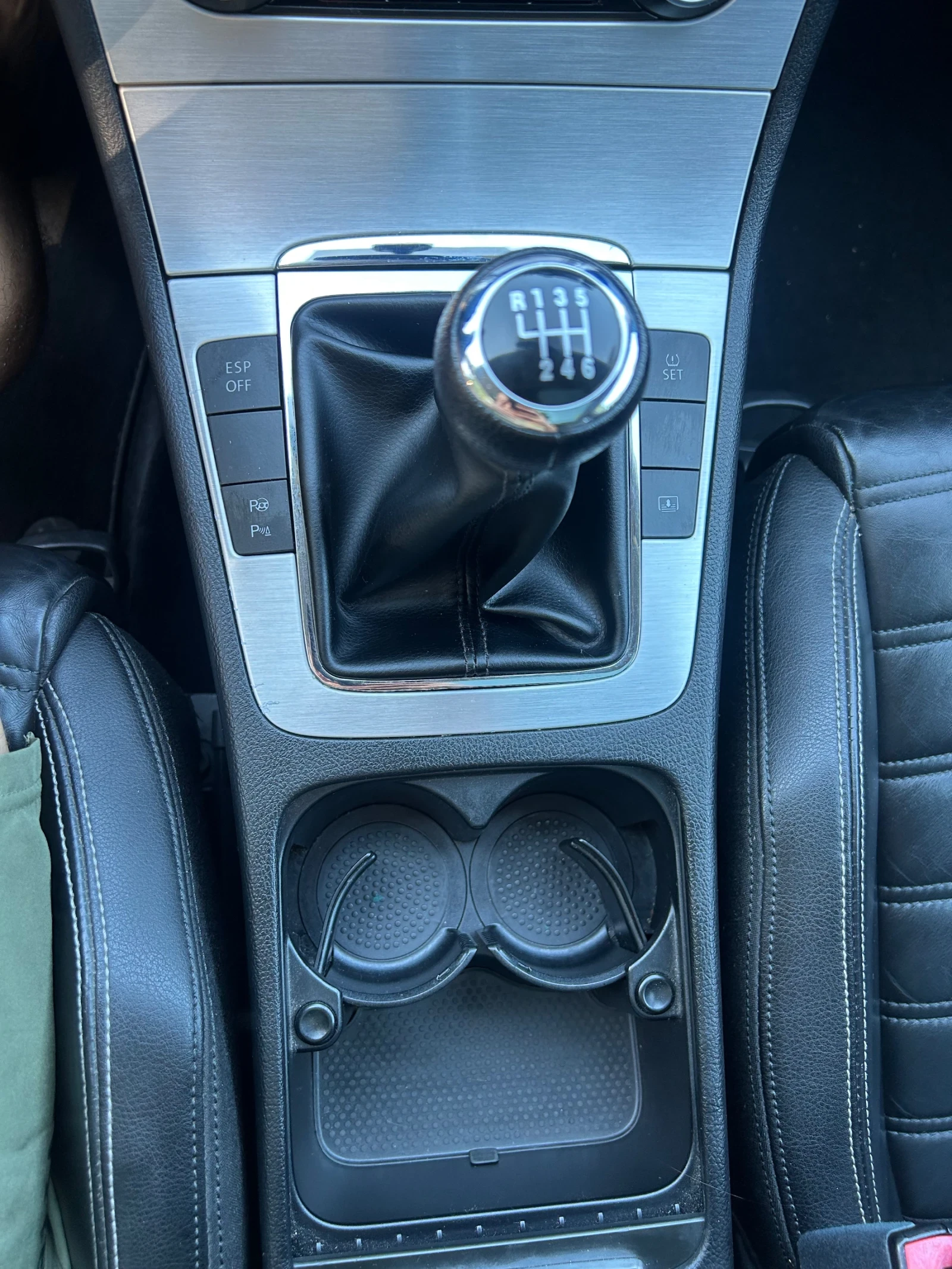 VW Passat Cc, снимка 9 - Автомобили и джипове - 55002740