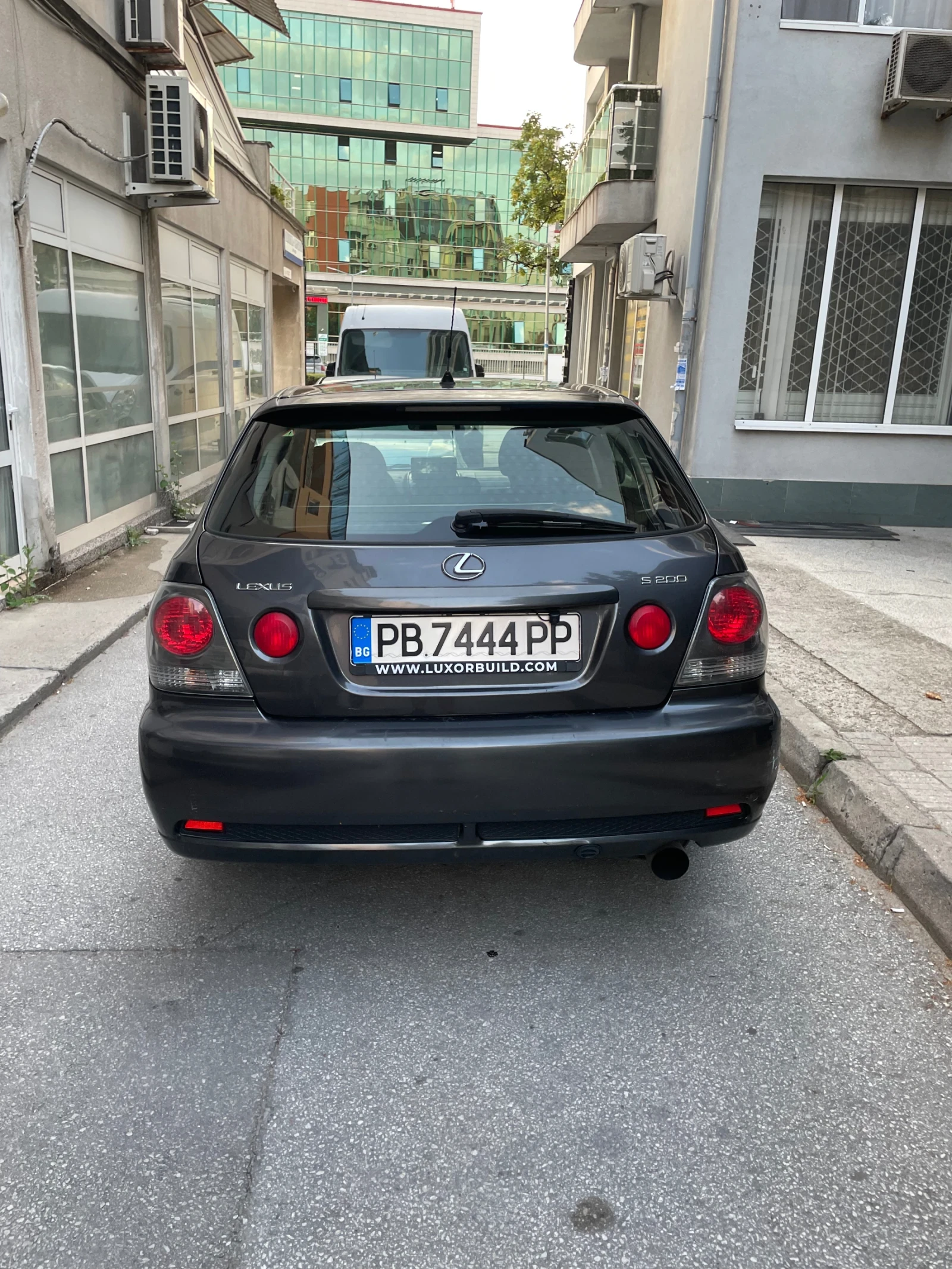 Lexus IS 200 2.0 sportcross | Mobile.bg � ����������� 4