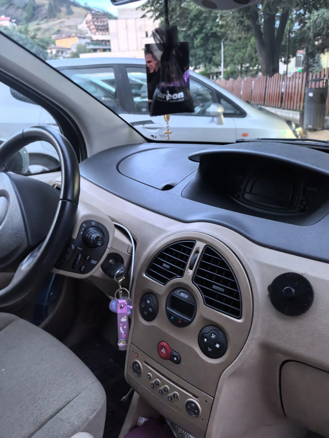 Renault Modus, снимка 4 - Автомобили и джипове - 55233332