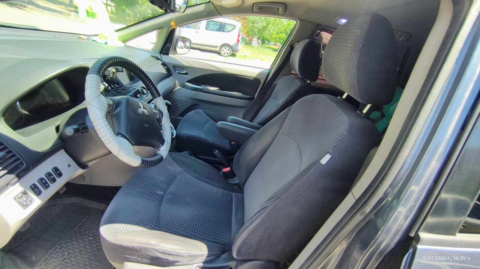 Mitsubishi Grandis 7 ������  | Mobile.bg � ����������� 8