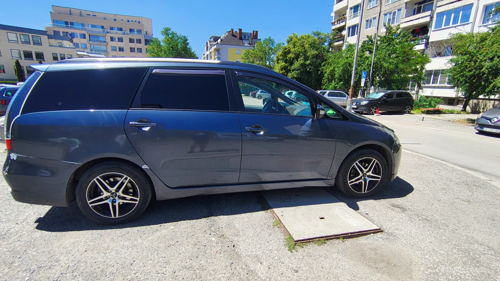 Mitsubishi Grandis 7 ������  | Mobile.bg � ����������� 5