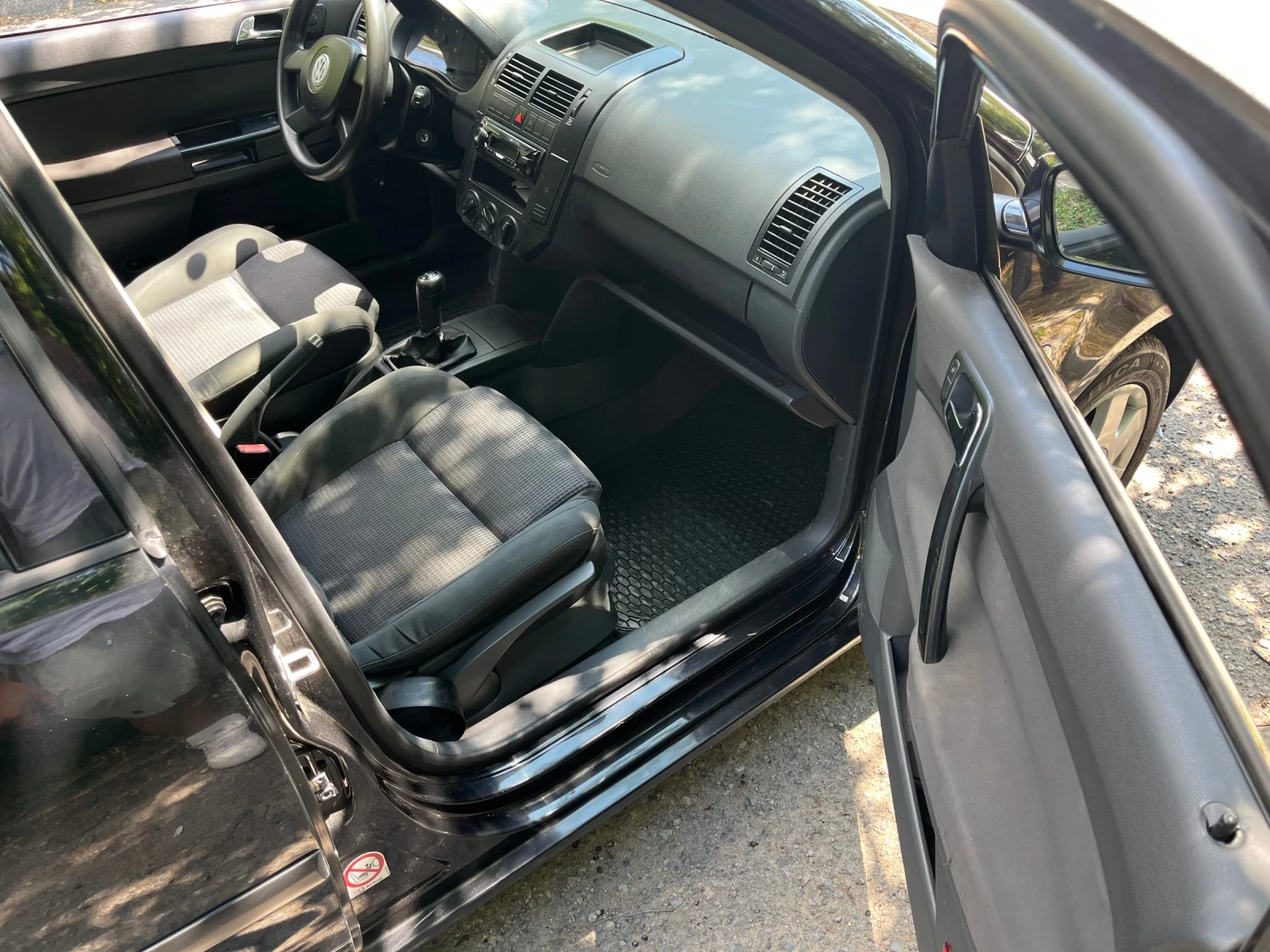 VW Polo 1.4 , снимка 11 - Автомобили и джипове - 55458293