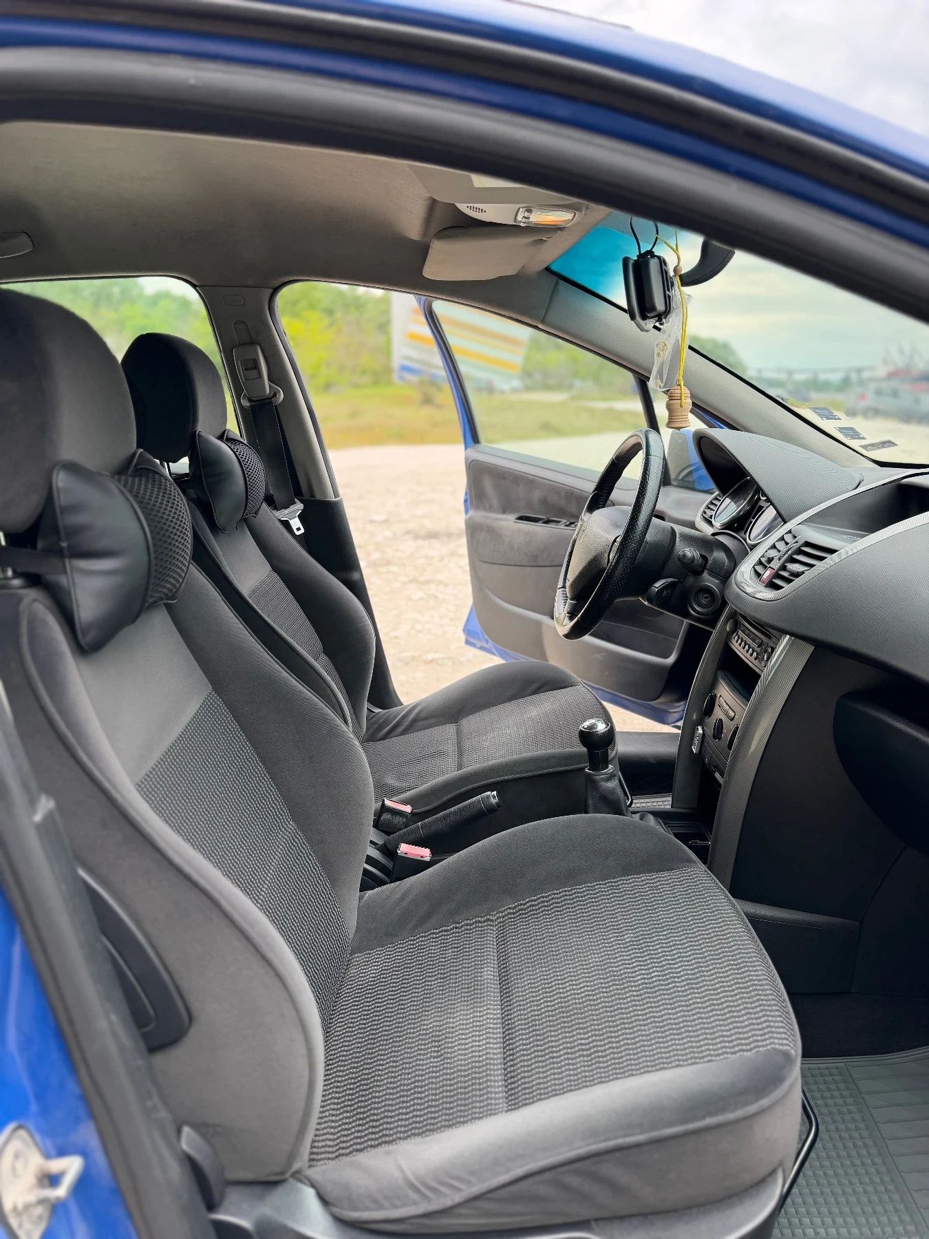 Peugeot 207, снимка 9 - Автомобили и джипове - 55575726