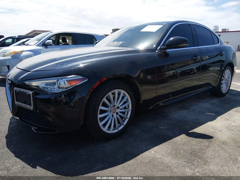 Alfa Romeo Giulia 2.0l Rwd, снимка 2 - Автомобили и джипове - 55591330
