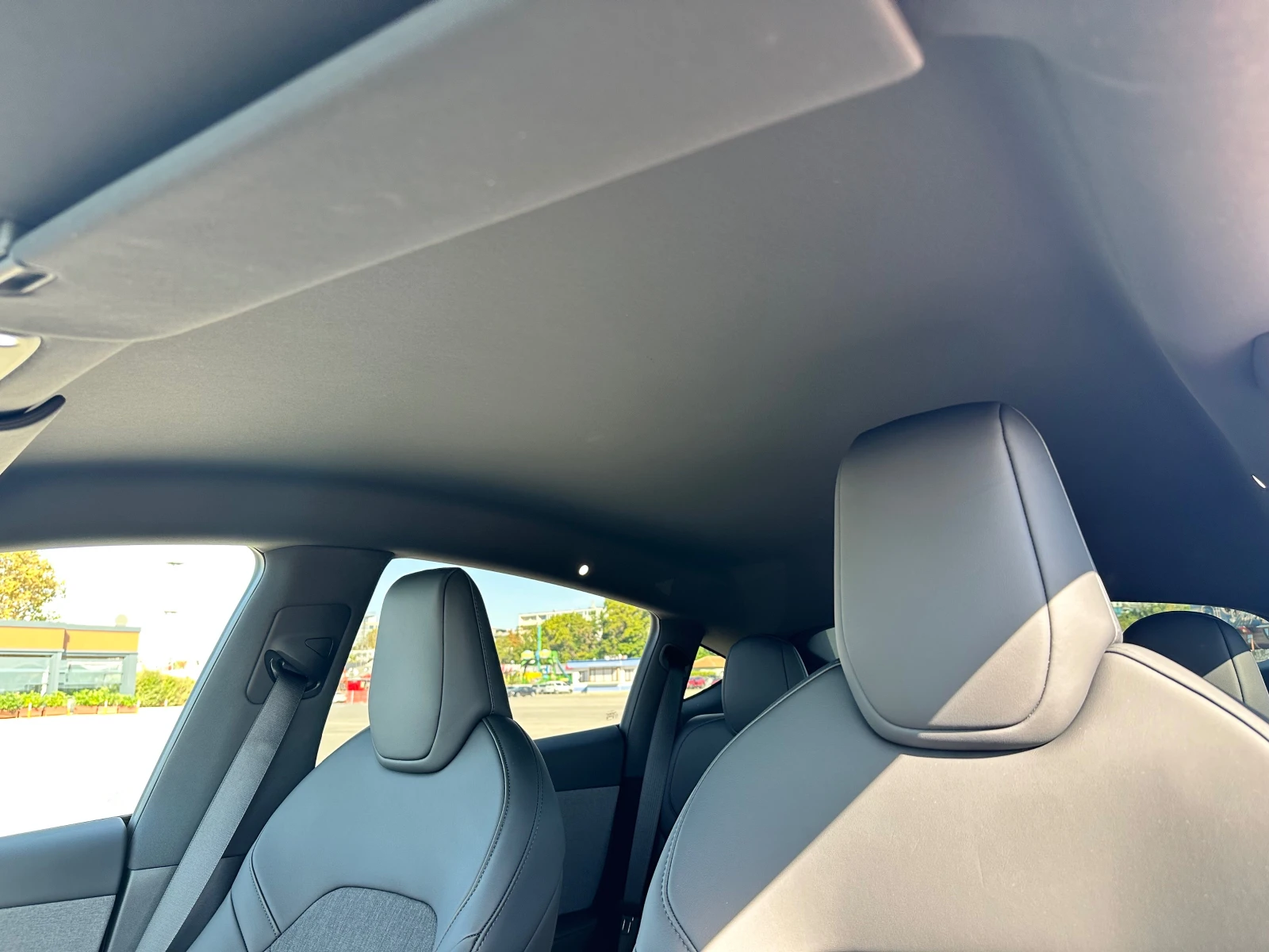 Tesla Model Y Juniper НОВА, снимка 13 - Автомобили и джипове - 56343414