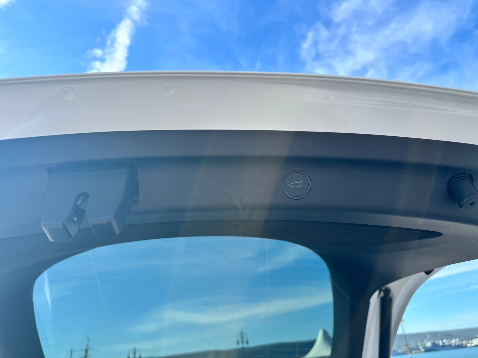 Tesla Model Y Juniper НОВА, снимка 17 - Автомобили и джипове - 56343414