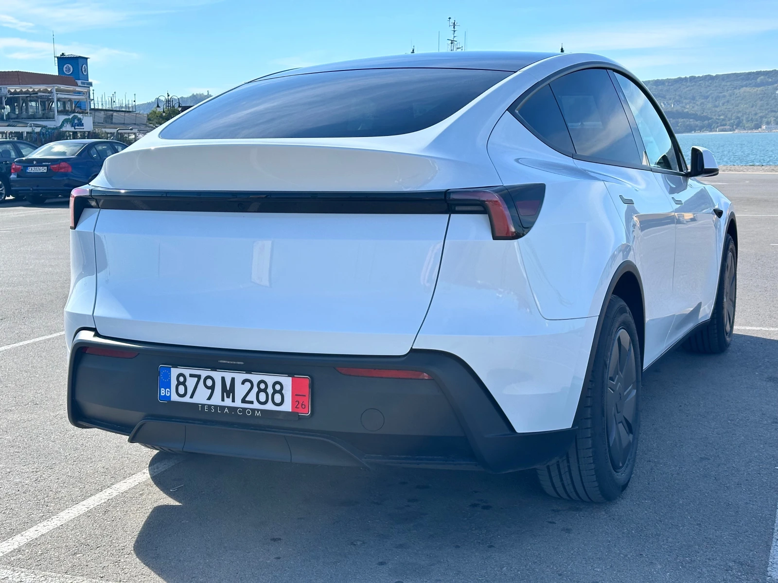 Tesla Model Y Juniper НОВА, снимка 5 - Автомобили и джипове - 56343414