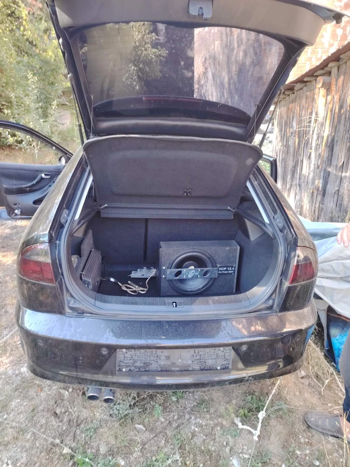 Seat Leon, снимка 2 - Автомобили и джипове - 56630063