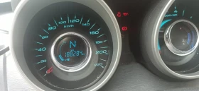 Mahindra XUV 500 W8, снимка 9