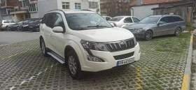 Mahindra XUV 500 W8