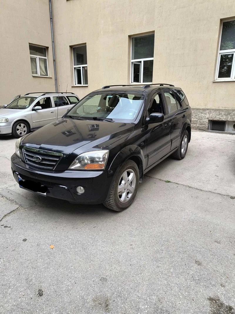 Kia Sorento 2.5 CRDI, снимка 3 - Автомобили и джипове - 47613008