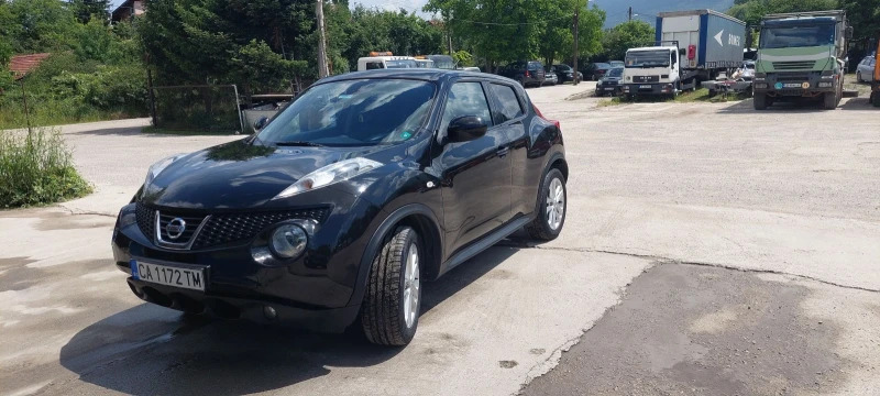 Nissan Juke, снимка 15 - Автомобили и джипове - 47453235