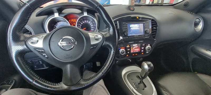 Nissan Juke, снимка 16 - Автомобили и джипове - 47453235