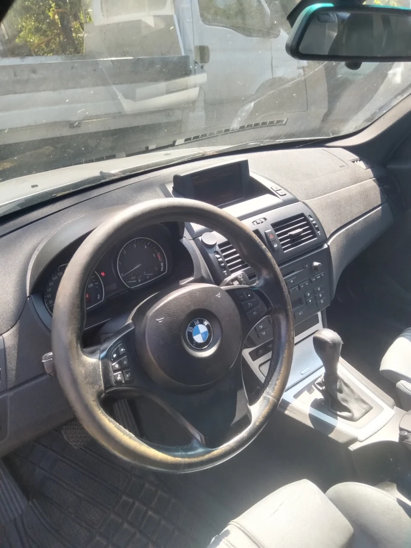 BMW X3, снимка 15 - Автомобили и джипове - 52358630
