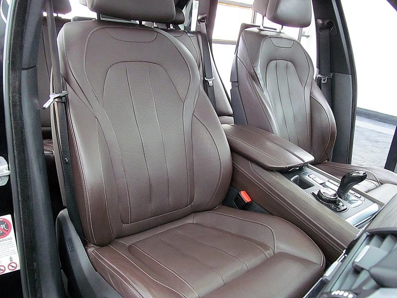 BMW X5 4.0D/M-PAKET/PANORAMA/2xTV/ВАКУМ, снимка 13 - Автомобили и джипове - 51702242