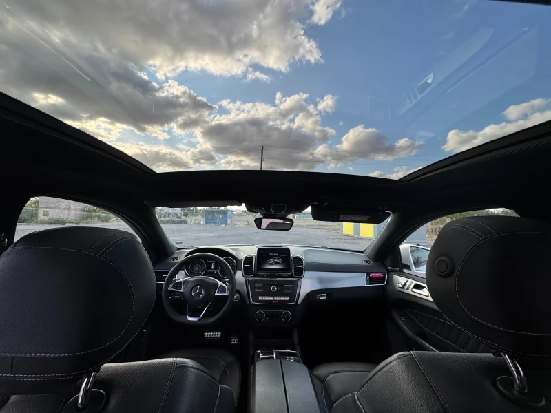 Mercedes-Benz GLE 350 Gle 3.5 AMG, снимка 10 - Автомобили и джипове - 52429787