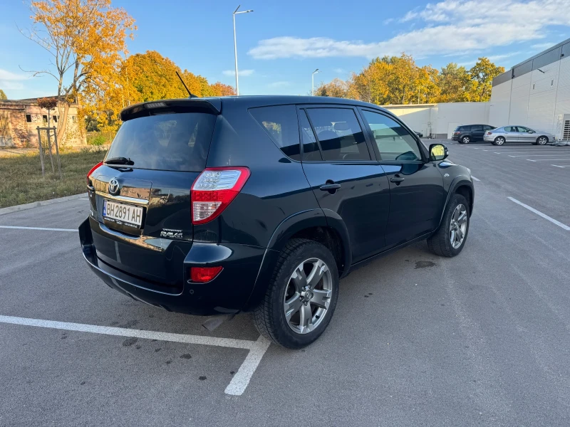 Toyota Rav4 2.2 Crossover , снимка 5 - Автомобили и джипове - 52805893
