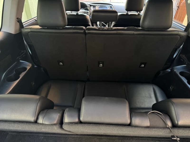Toyota Highlander ТОП 7+ 1 МЕСТА , АКТИВЕН ДИСТРОНИК, 3.5, снимка 17 - Автомобили и джипове - 52812423